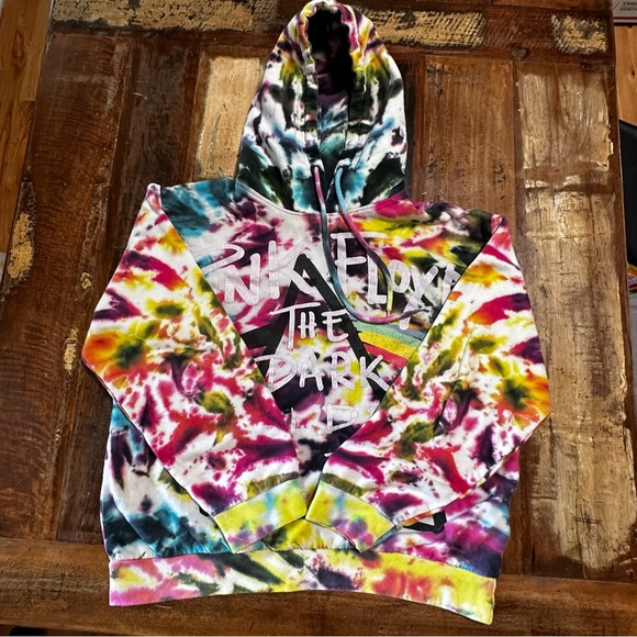 Pink Floyd Tops - Pink Floyd Tie Dye The Dark Side of the Moon Pullover Drawstring Hoodie Size M